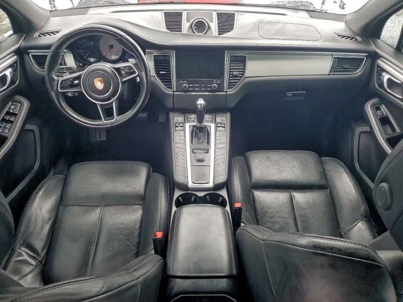 2018 Porsche Macan s