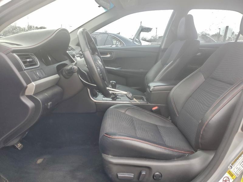 2015 Toyota Camry le