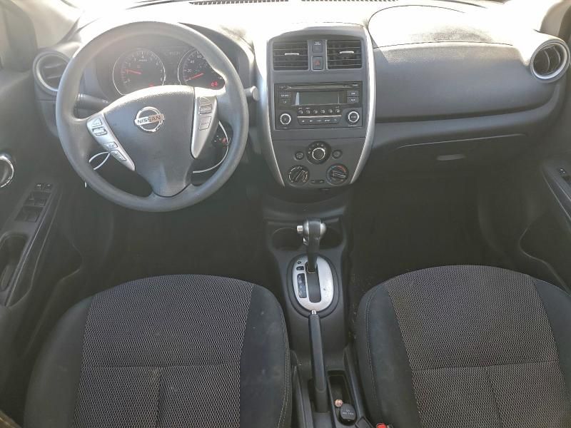 2015 Nissan Versa s