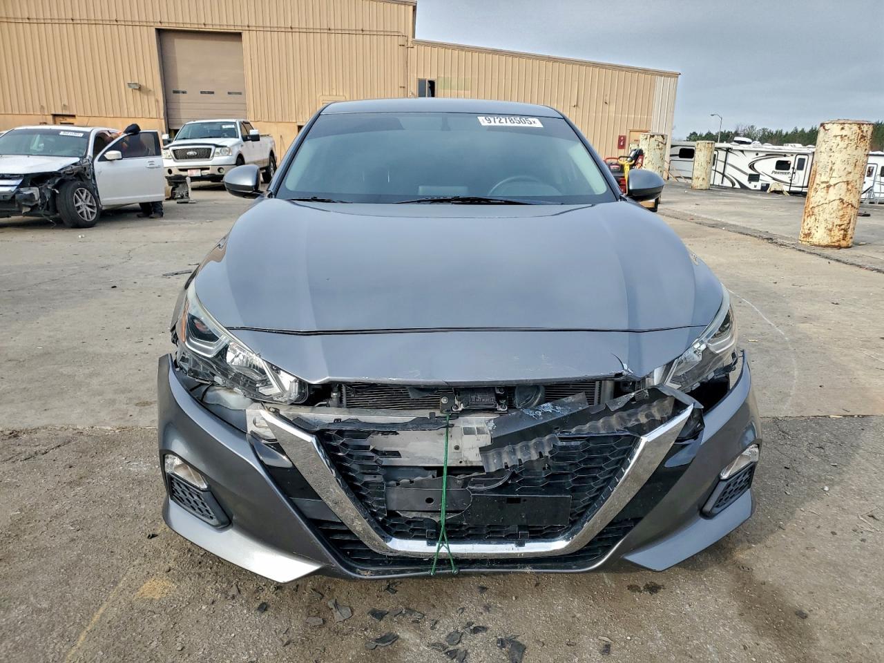 2019 Nissan Altima s