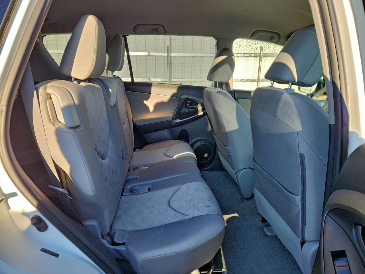 2011 Toyota Rav4 Base
