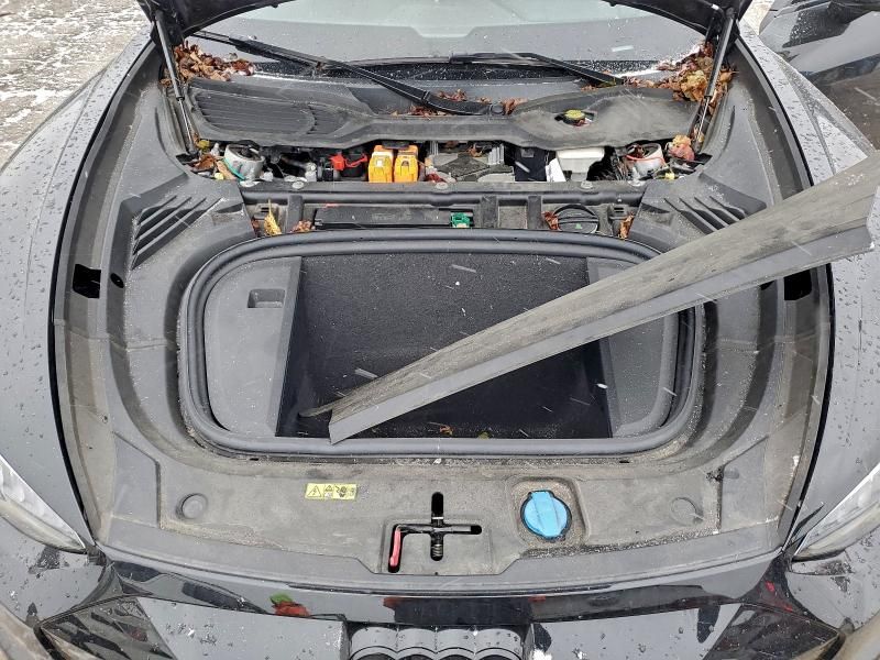 2023 Audi E-tron gt Premium Plus