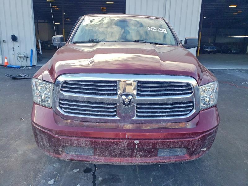 2022 Dodge Ram 1500 Classic slt