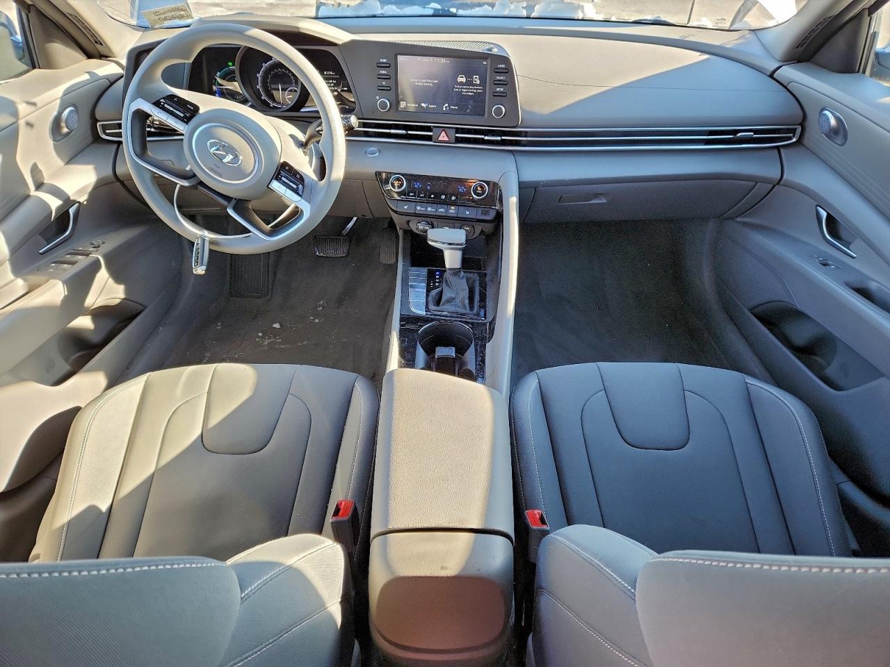 2023 Hyundai Elantra Blue