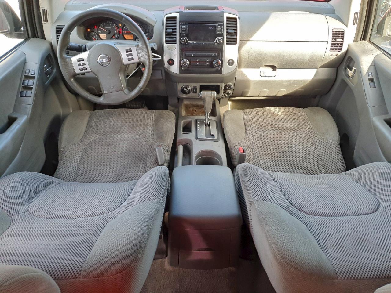 2018 Nissan Frontier s