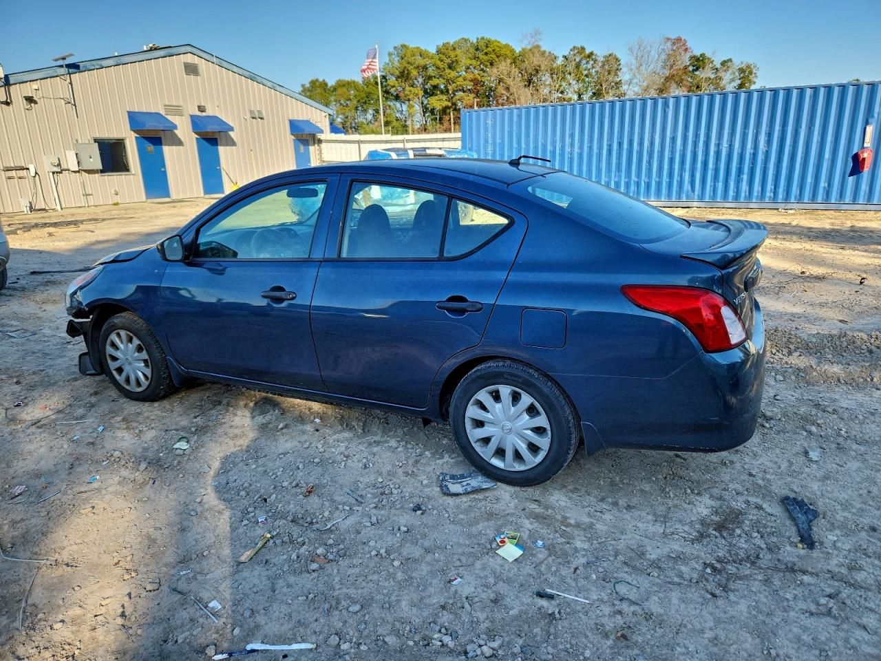 2016 Nissan Versa s