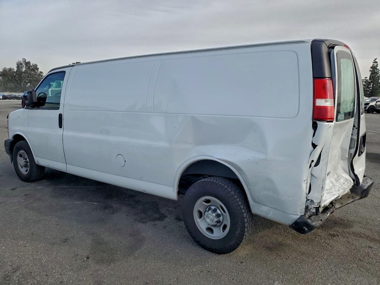 2017 Chev Express G2500