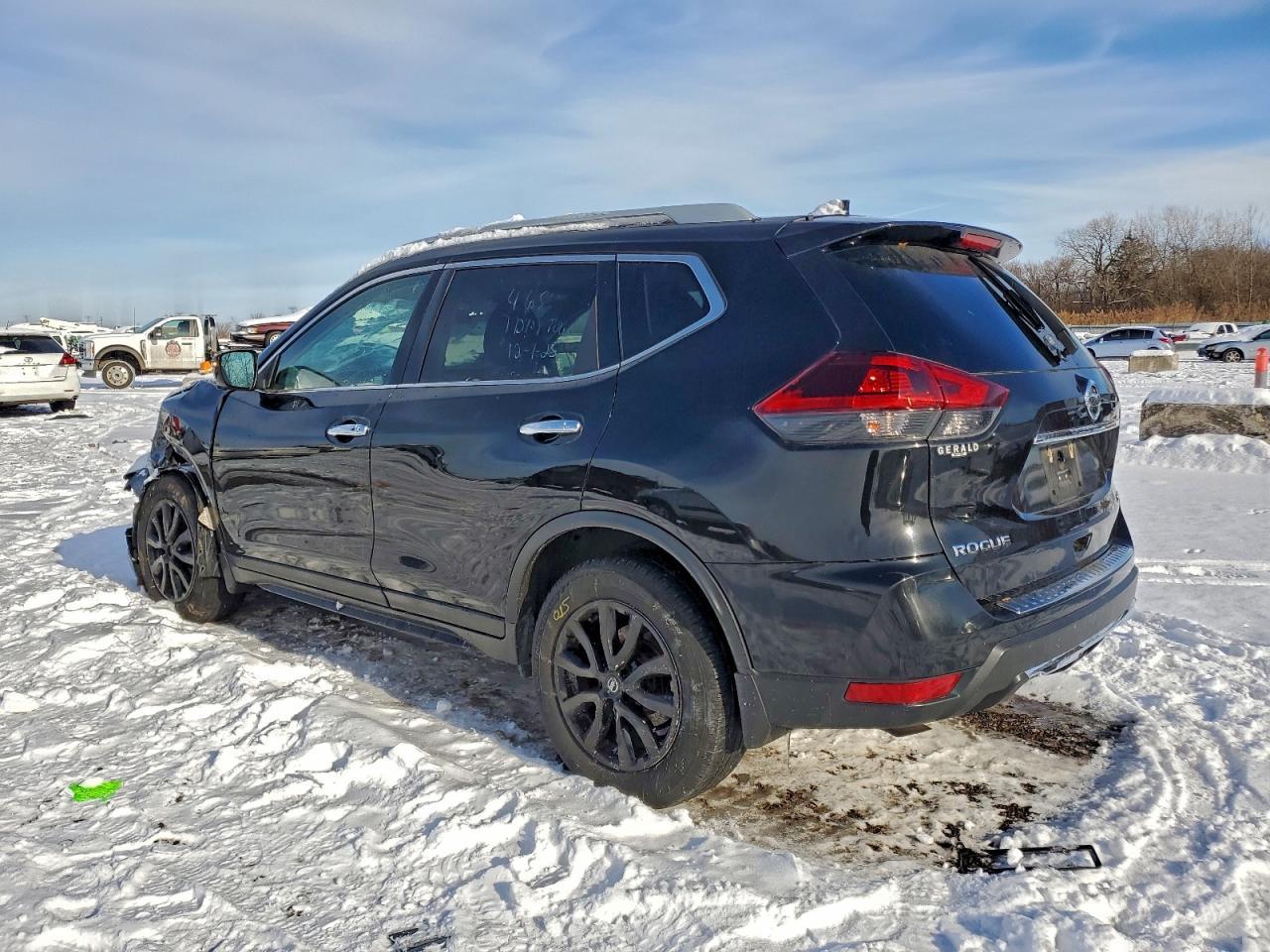 2018 Nissan Rogue s
