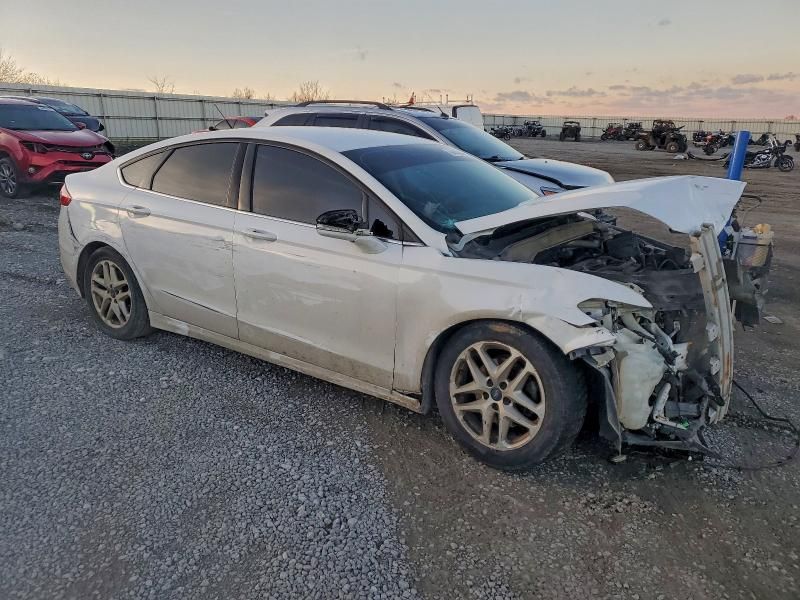 2015 Ford Fusion se