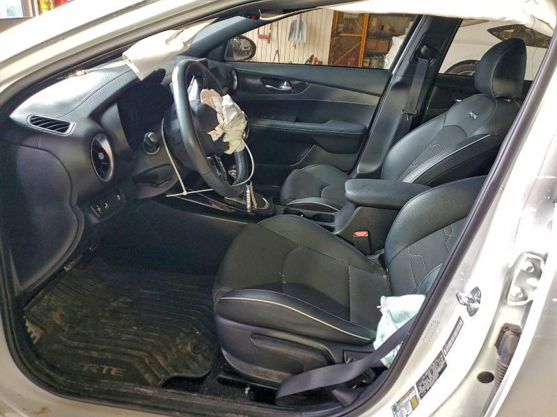 2024 KIA Forte gt Line