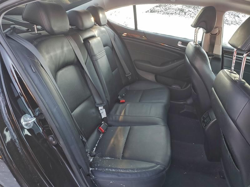 2014 KIA Cadenza Premium