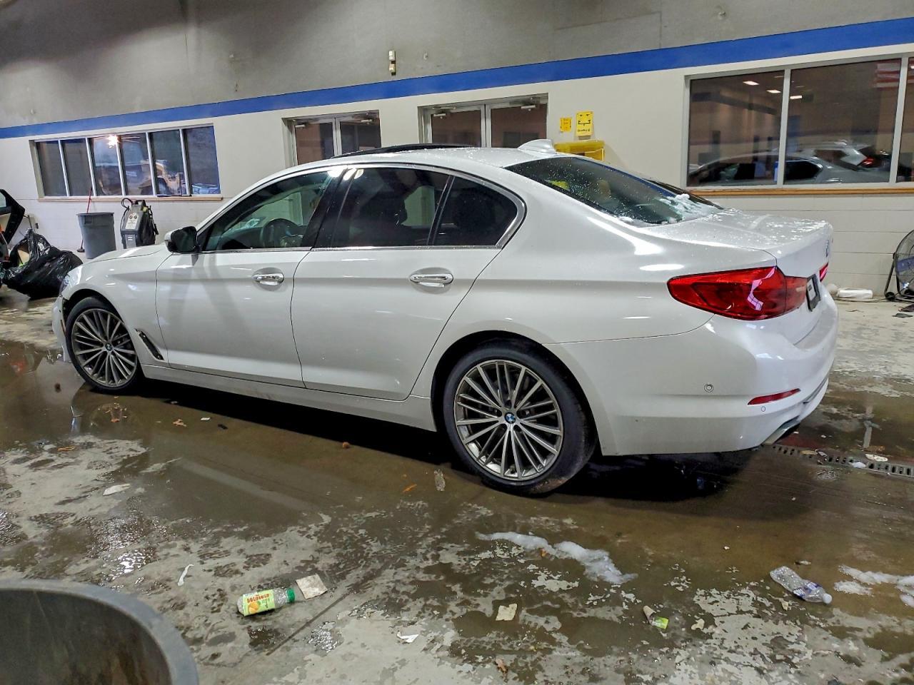 2017 BMW 540 i