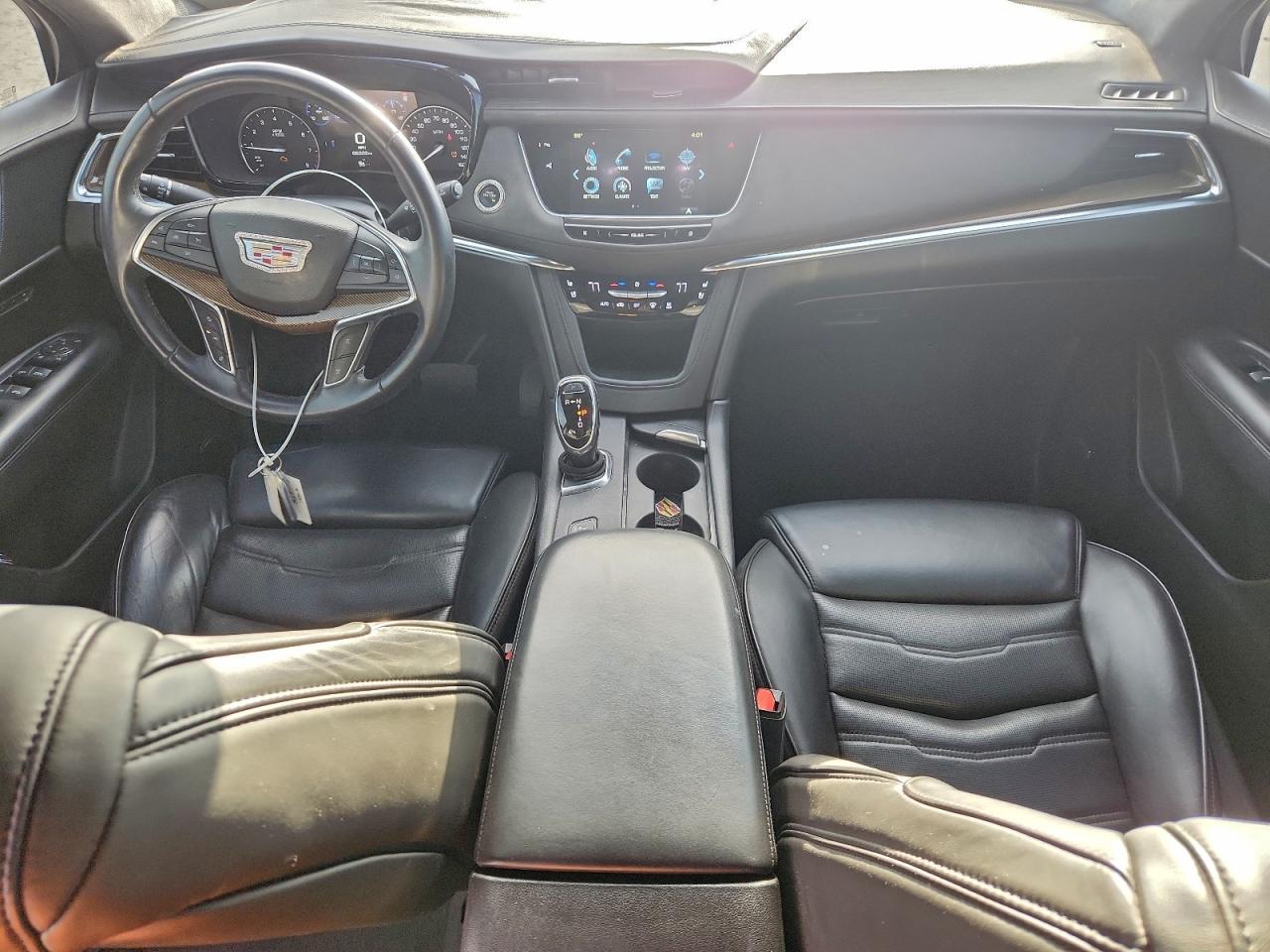 2017 Cadillac XT5 Platinum