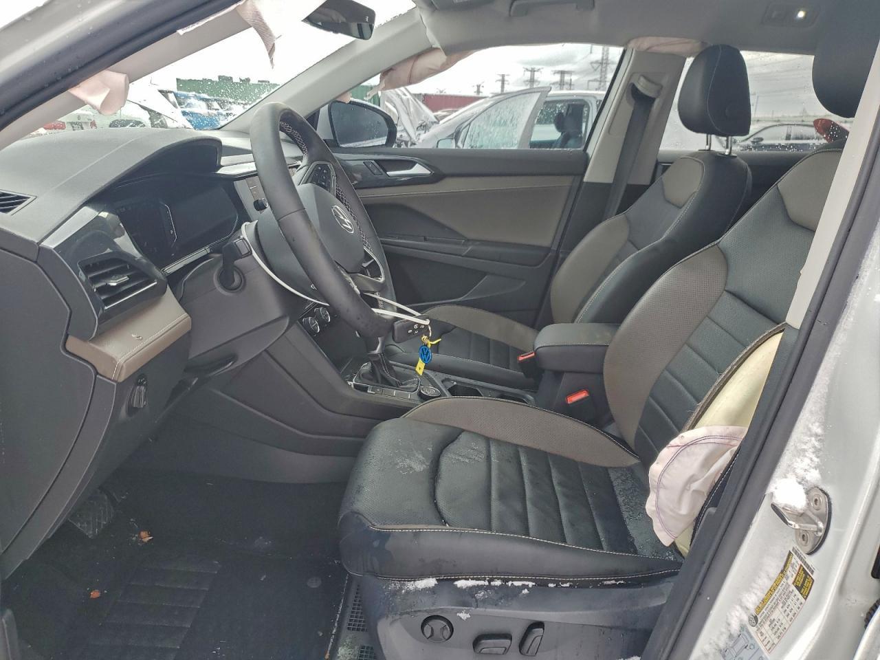 2022 Volkswagen Taos sel