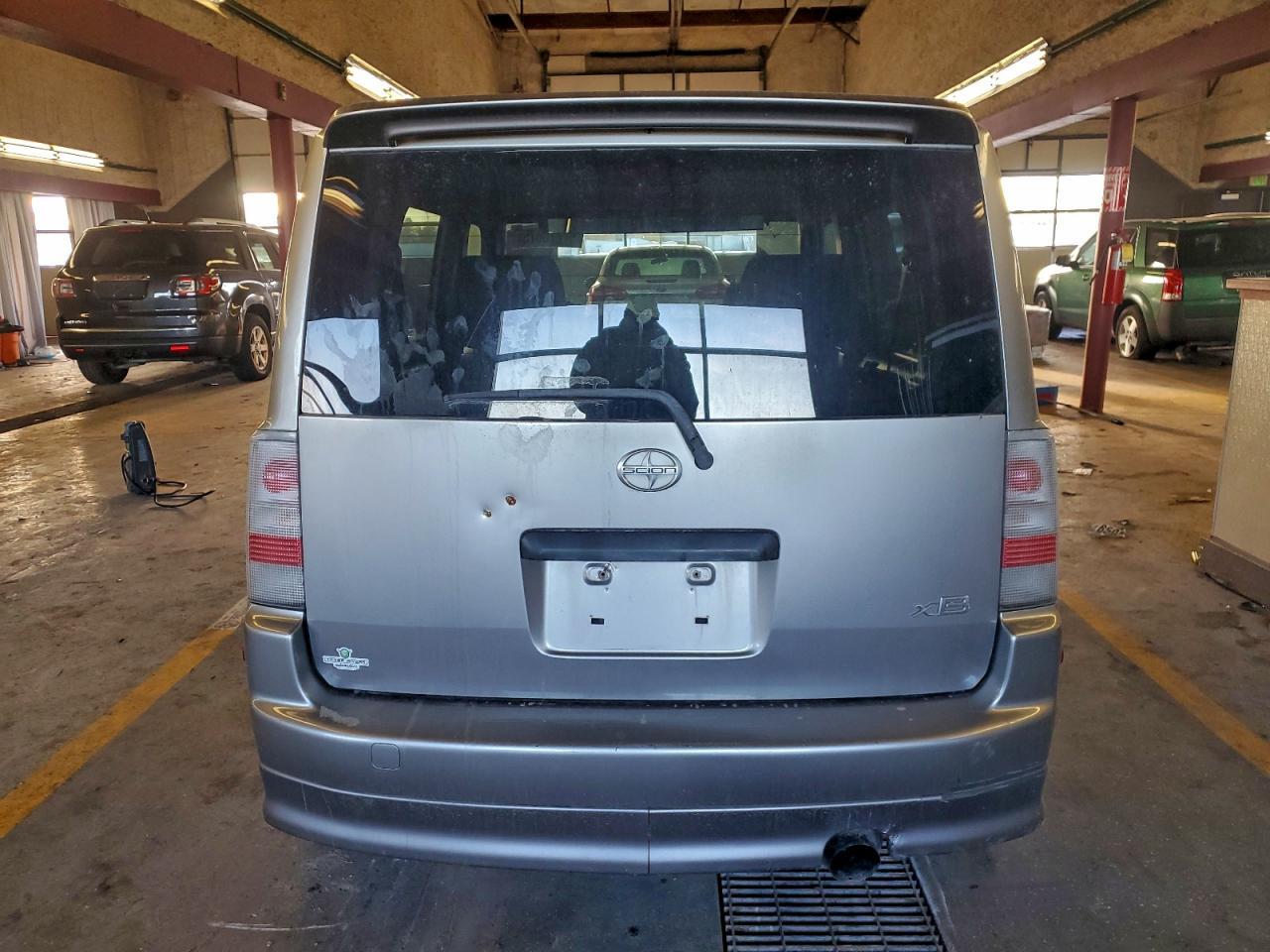 2005 Scion XB