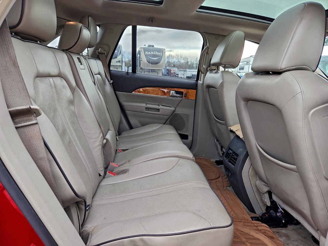 2011 Lincoln MKX
