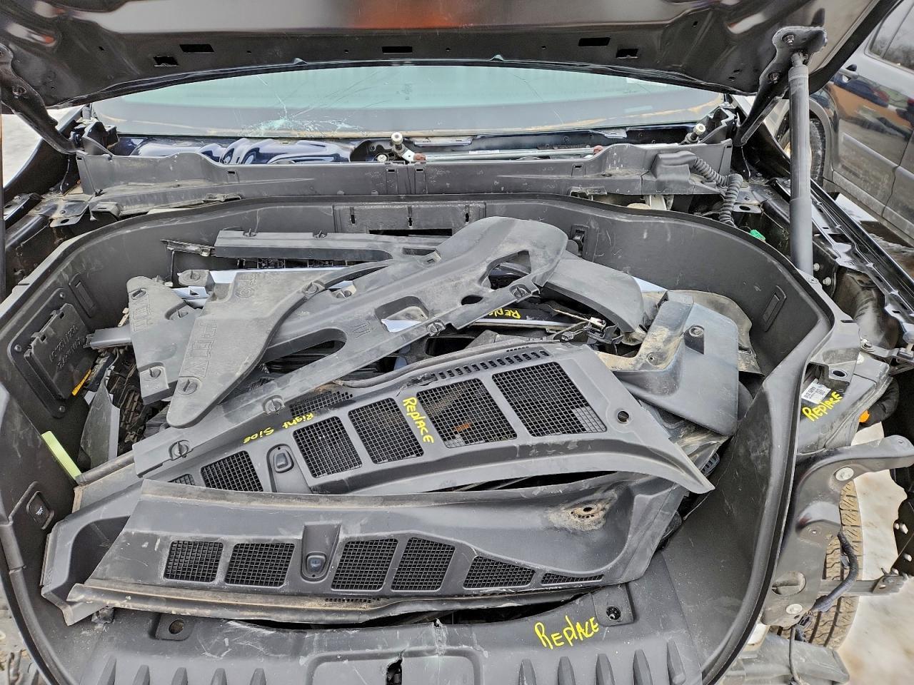 2024 Ford F150 Lightning Lariat