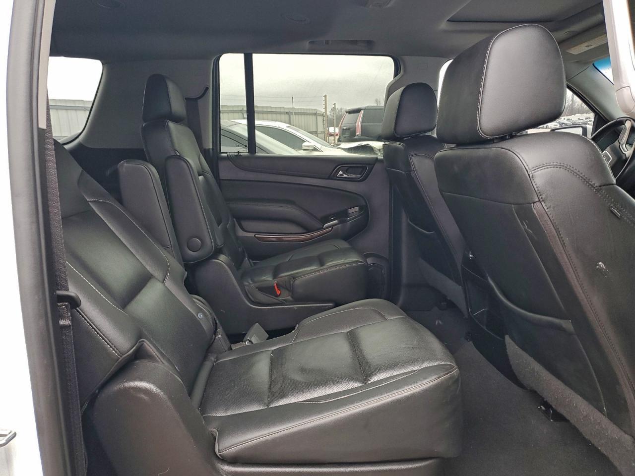 2020 GMC Yukon xl K1500 slt