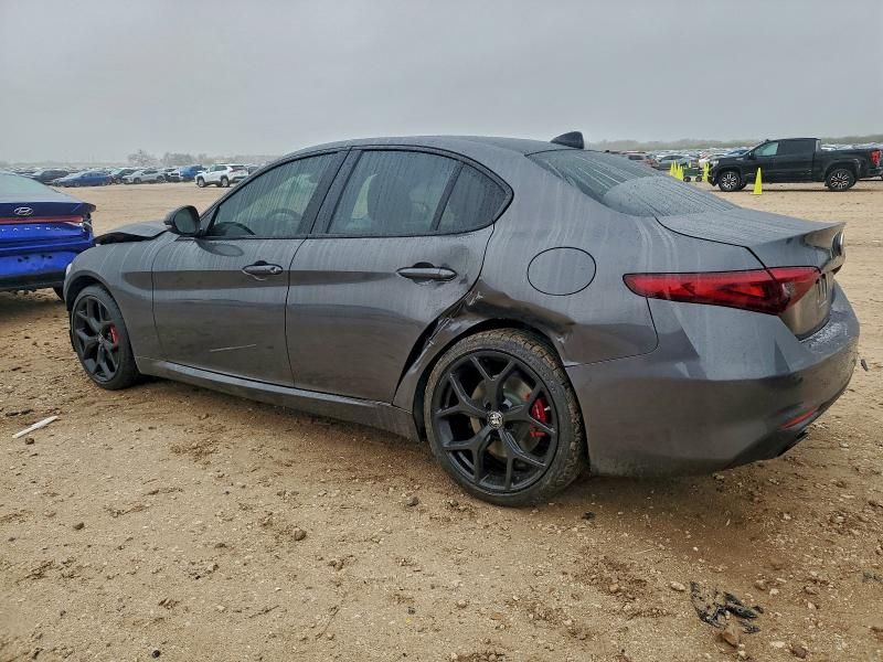 2020 Alfa Romeo Giulia ti