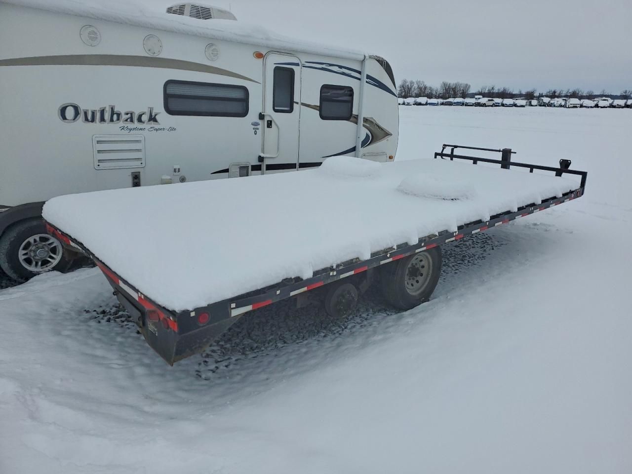 2022 Load Trail Equipment Trailer