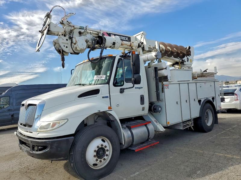 2013 International 4300 Digger Derrick Truck