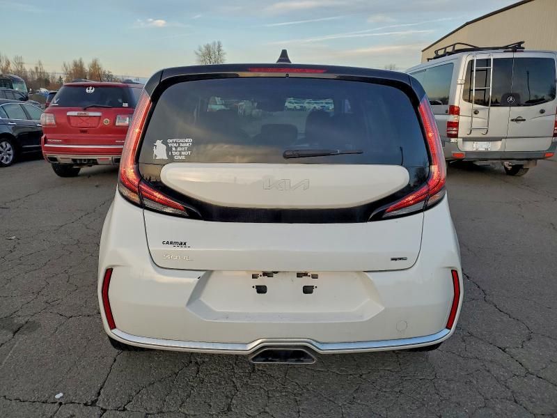 2023 KIA Soul gt Line