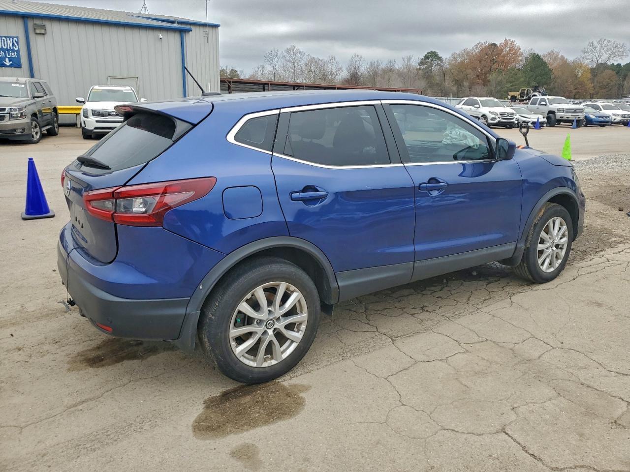 2021 Nissan Rogue Sport s