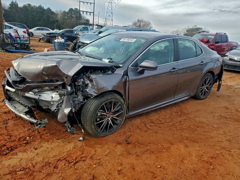 2021 Toyota Camry se
