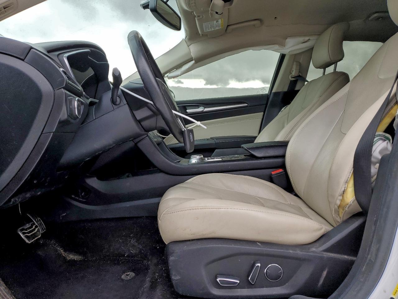 2017 Ford Fusion Titanium hev