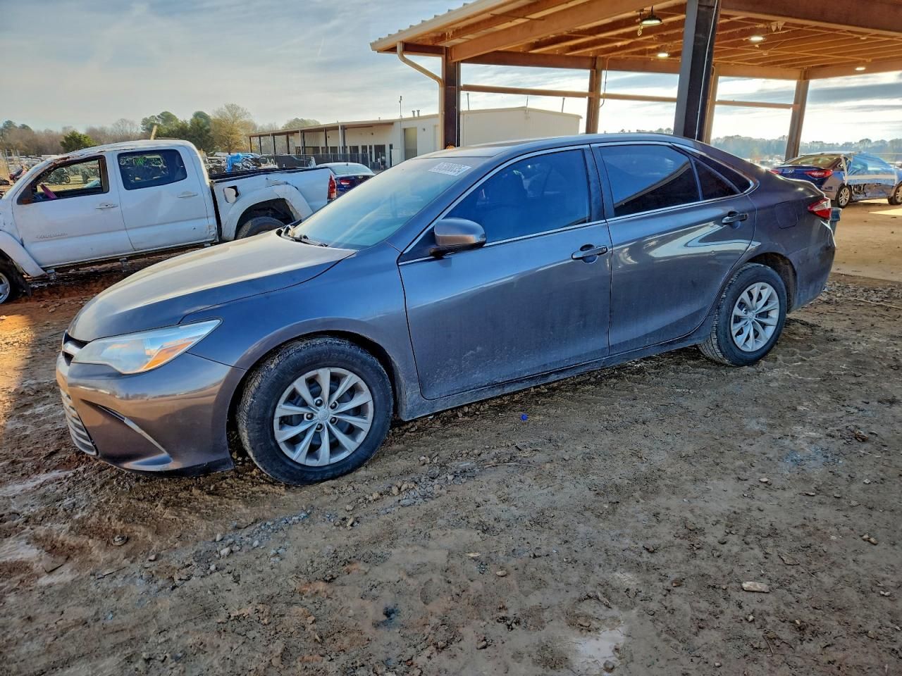 2015 Toyota Camry le