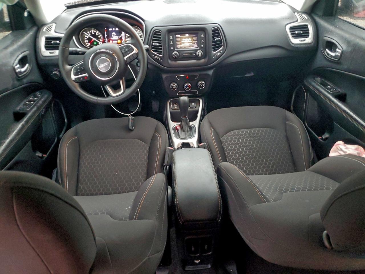2018 Jeep Compass Sport