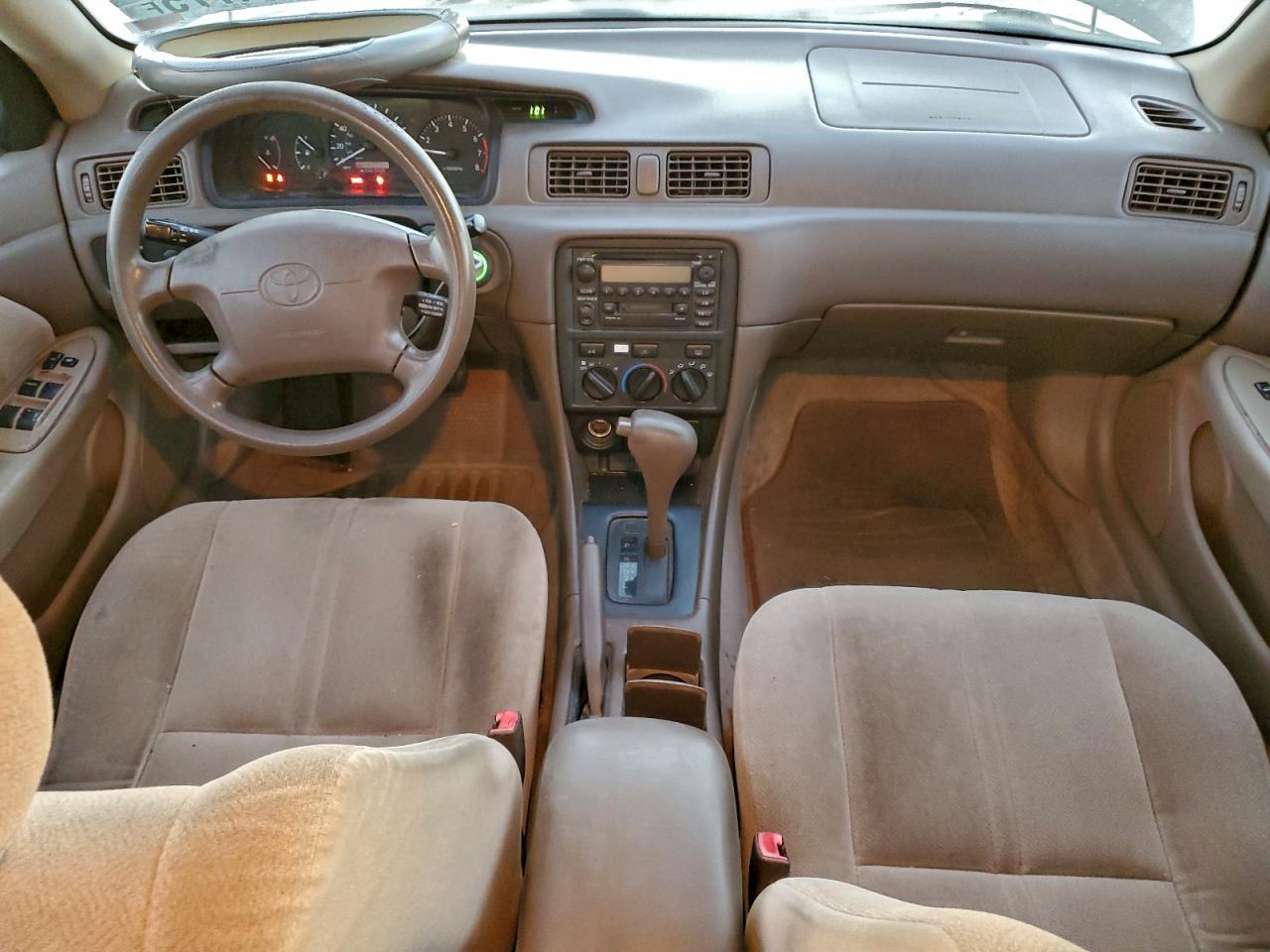2000 Toyota Camry ce