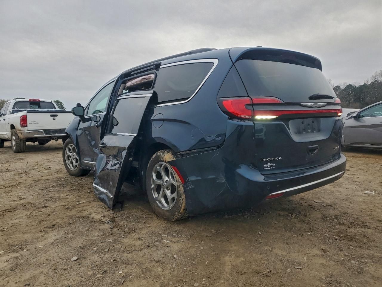 2023 Chrysler Pacifica Limited