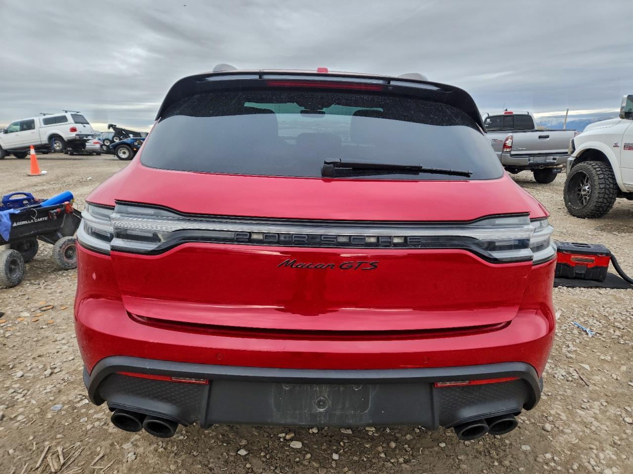 2023 Porsche Macan gts