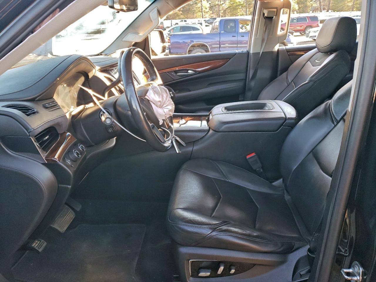 2018 Cadillac Escalade Luxury