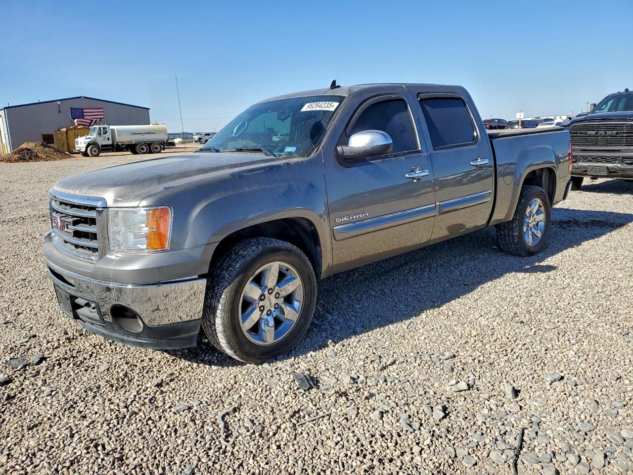 2013 GMC Sierra