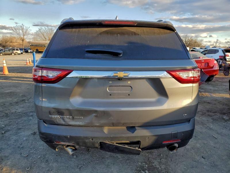2021 Chevrolet Traverse lt