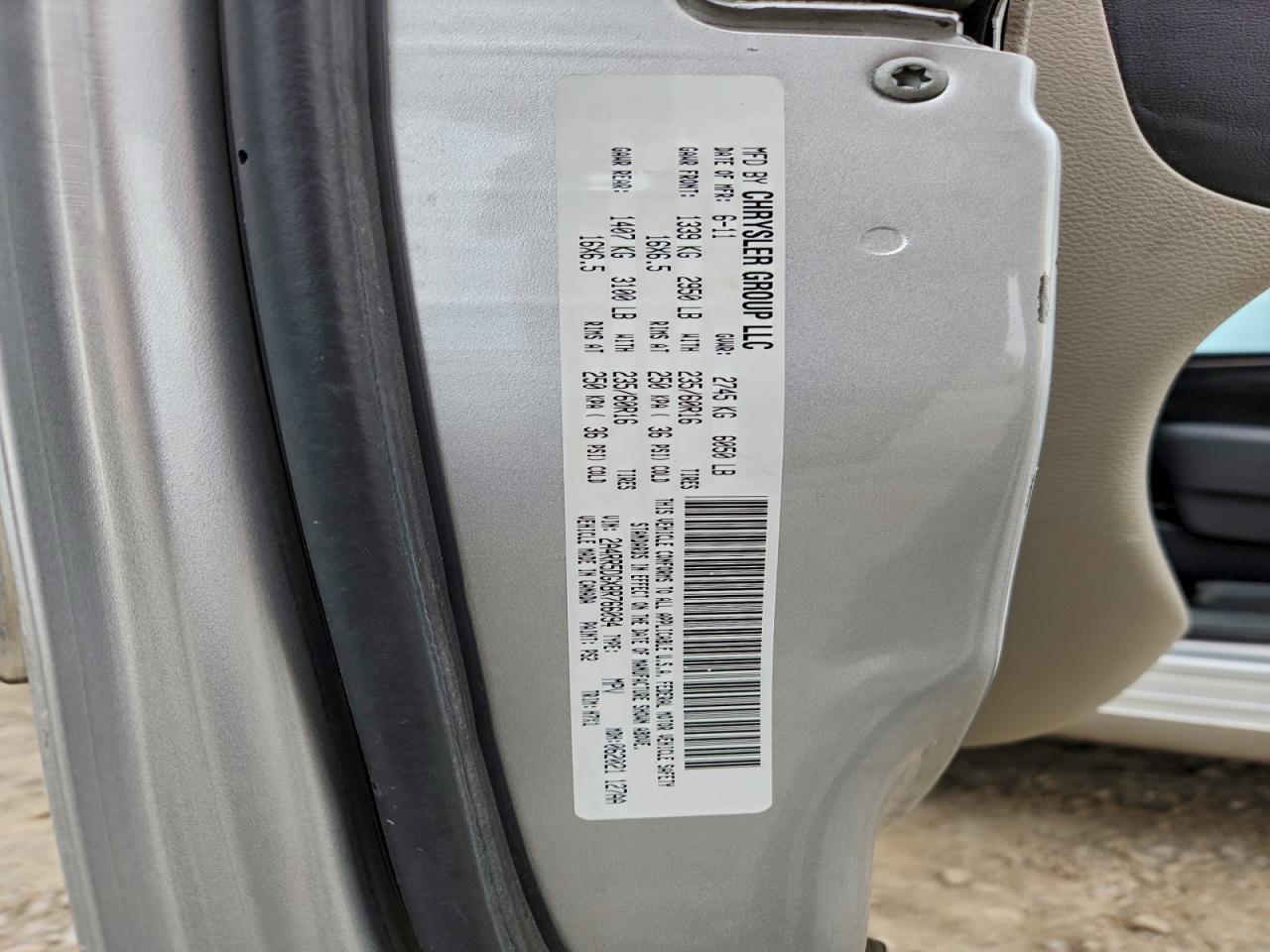 2011 Chrysler Town & Country Touring