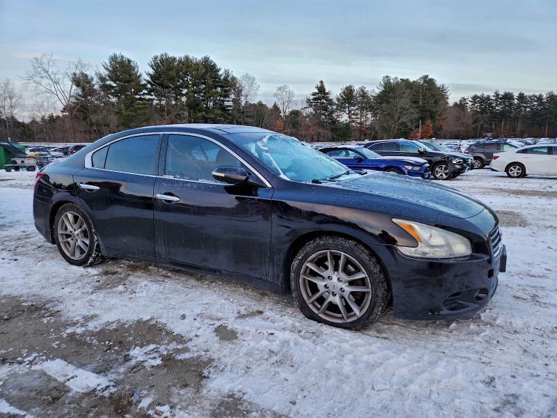 2010 Nissan Maxima s