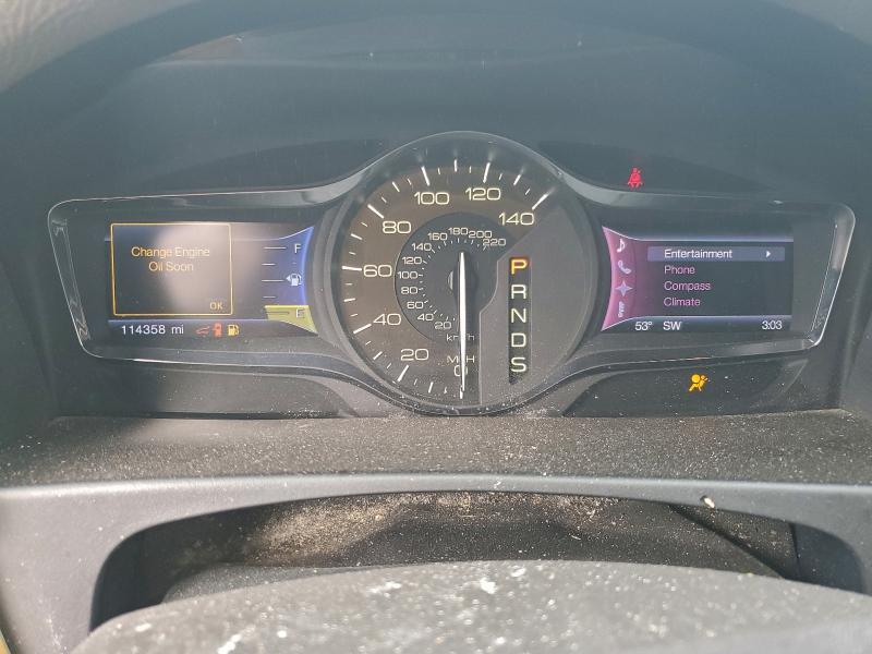 2013 Lincoln Townhouse MKX