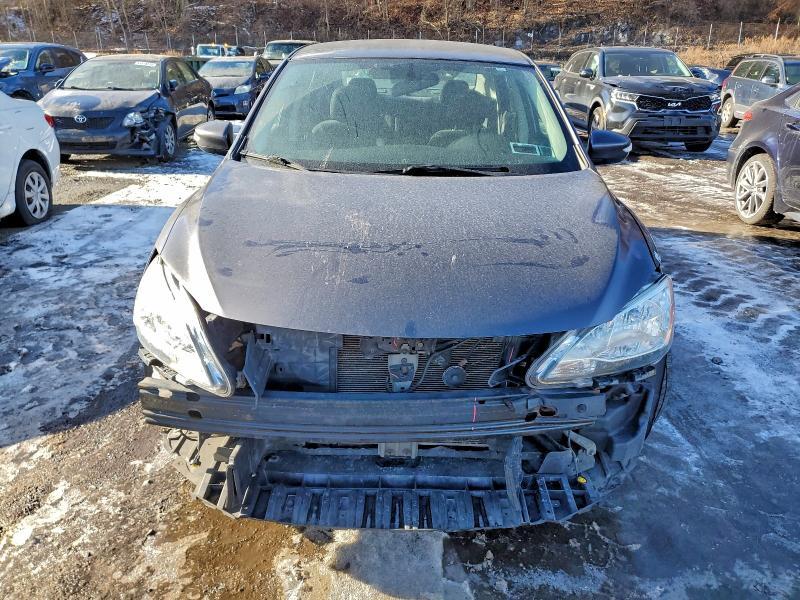 2015 Niss Sentra sr