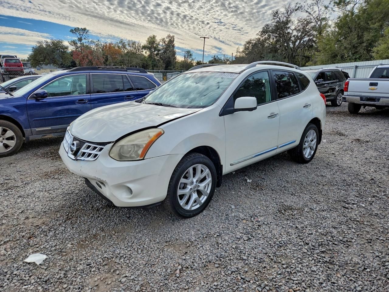 2012 Nissan Rogue s