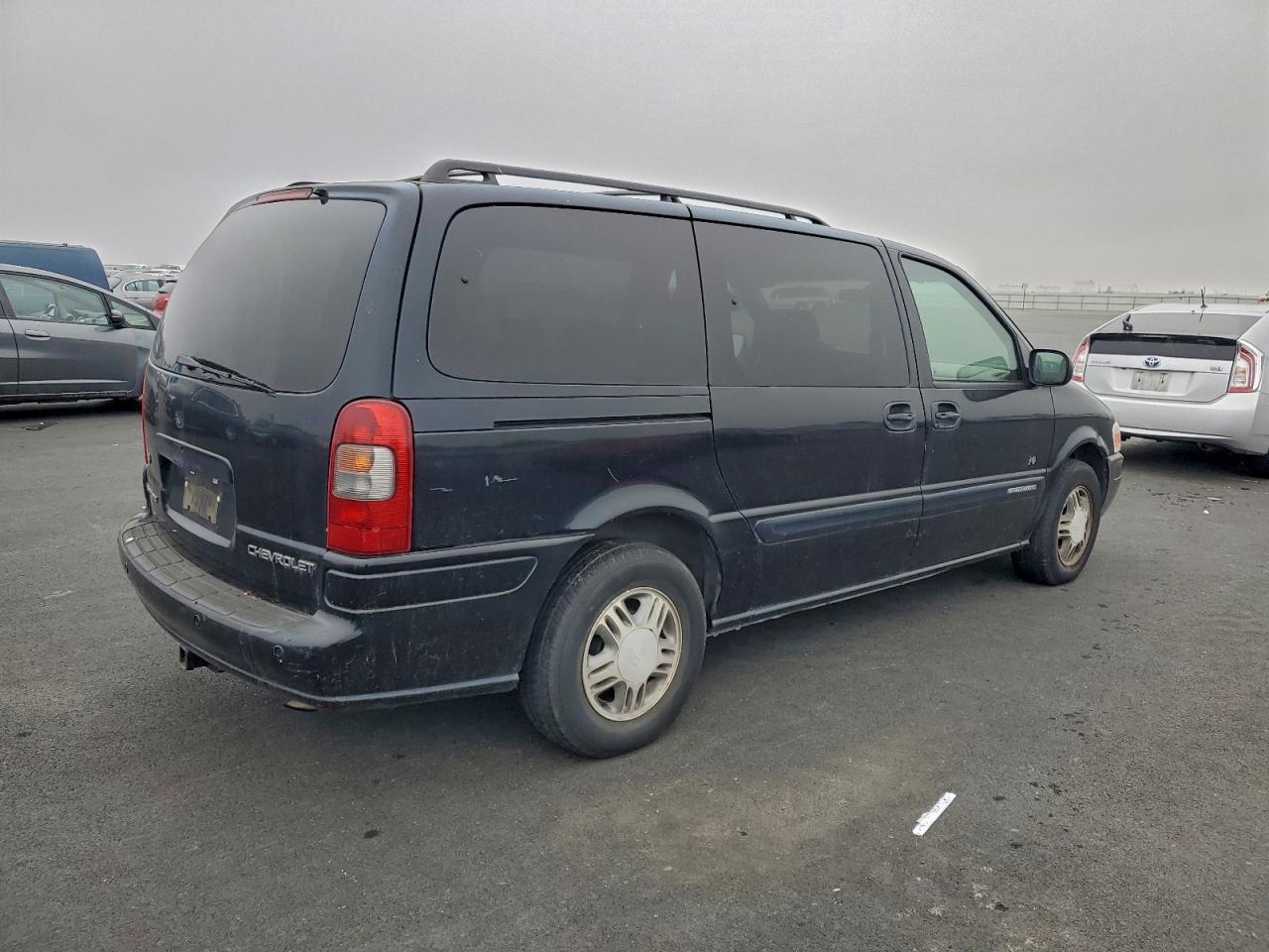 2001 Chevrolet Venture Luxury