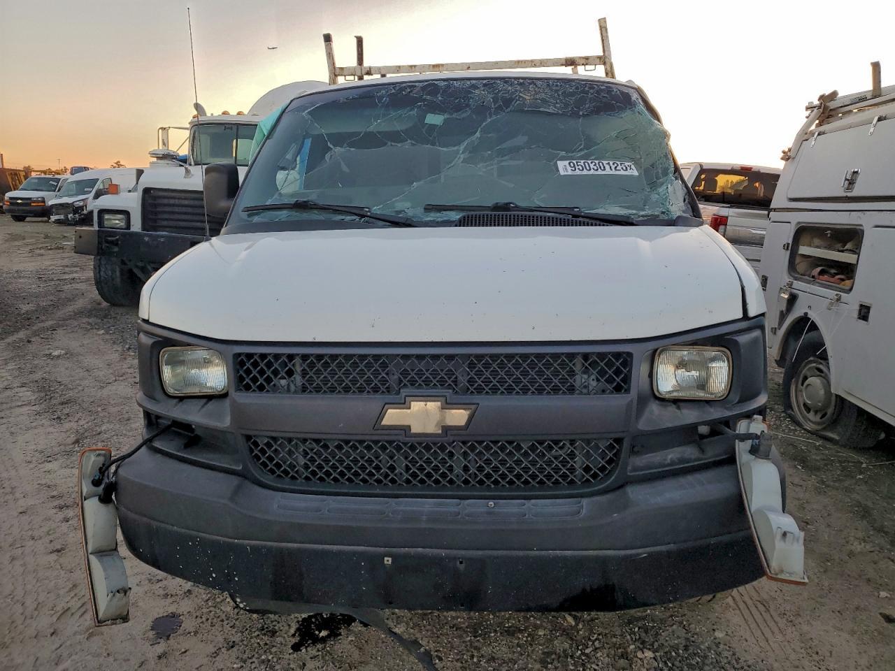 2016 Chevrolet Express 2500 Utility / Service Van