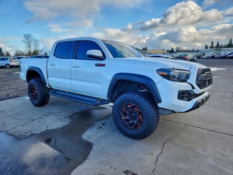 2018 Toyota Tacoma Double cab
