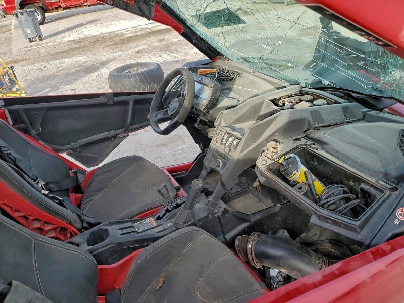 2024 Can-Am 2024 can Maverick X-utility Vehicle