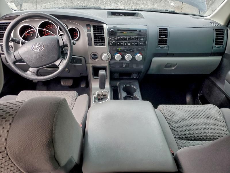 2013 Toyota Tundra Double cab SR5