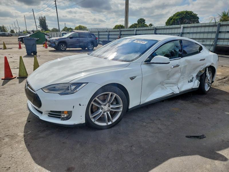 2015 Tesla Model s 70D