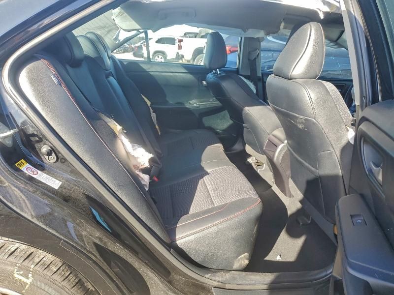 2015 Toyota Camry le