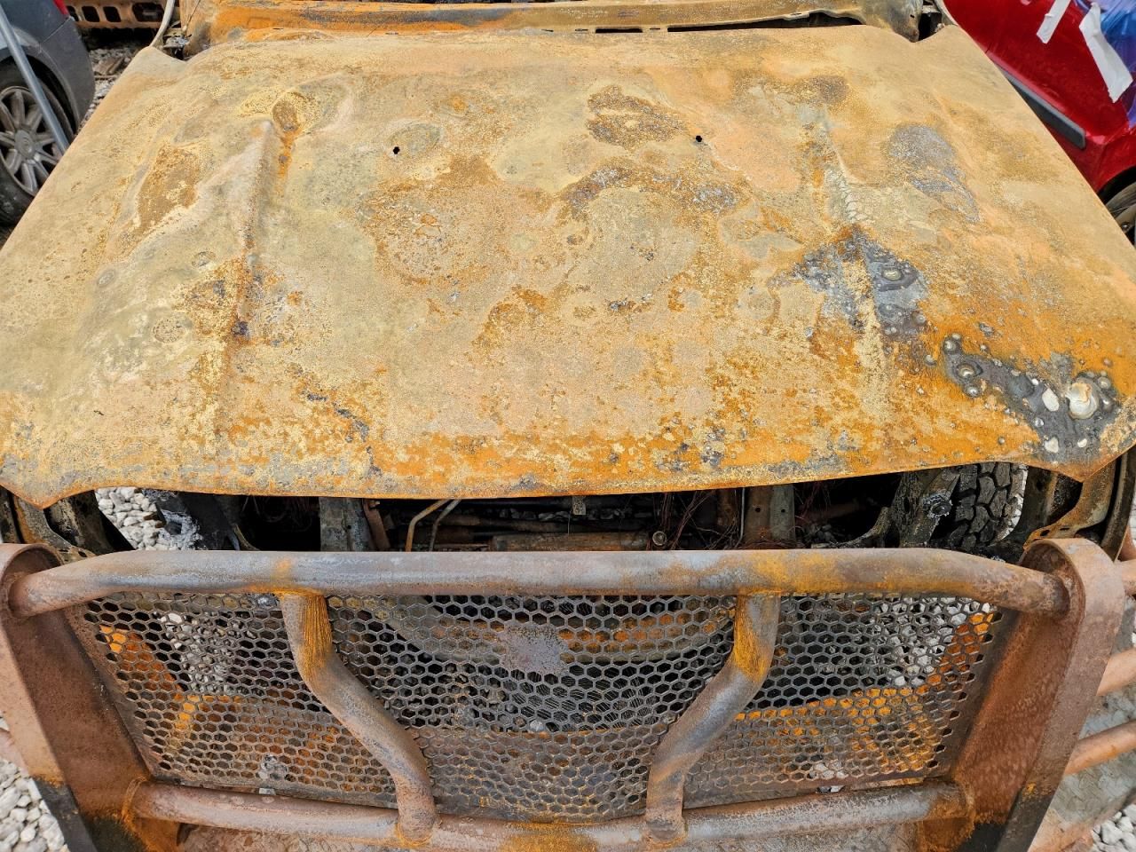 2012 Ford F350 Super Duty Truck Cab AND Chassis